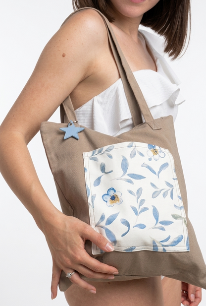 Borsa Tote Unica in Tela Tortora - Edizione Limitata da Recupero Tessile con Tasca Floreale